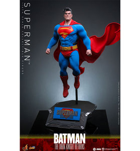 Superman Escala 1/6 – Hot Toys | The Dark Knight Returns