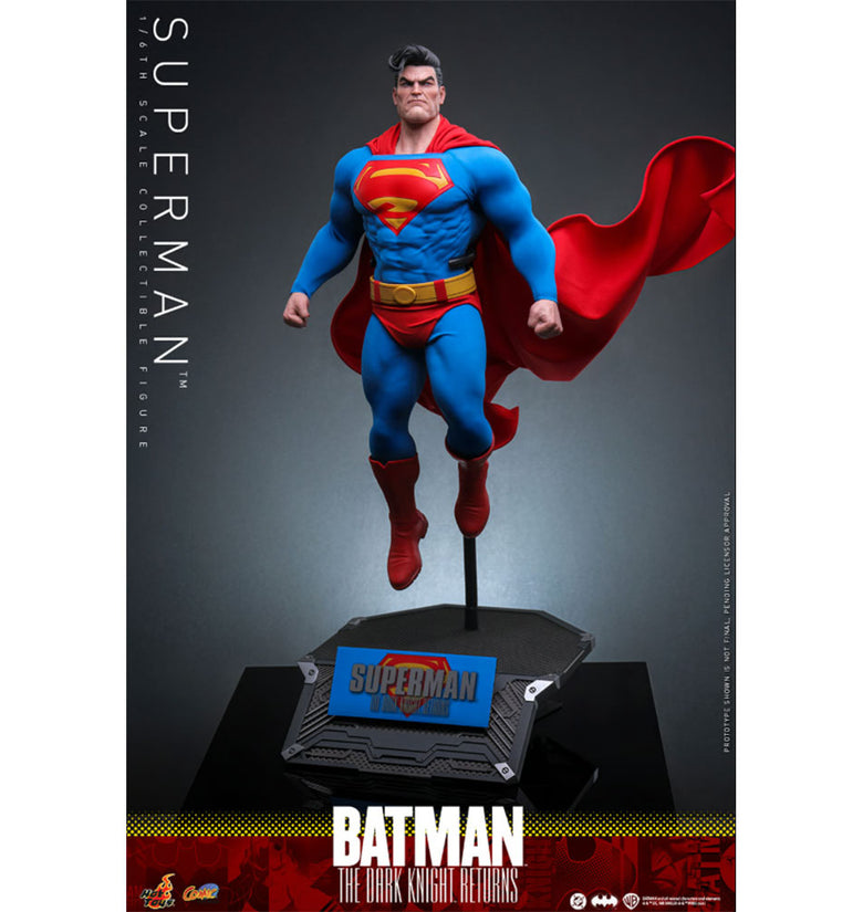 Superman Escala 1/6 – Hot Toys | The Dark Knight Returns
